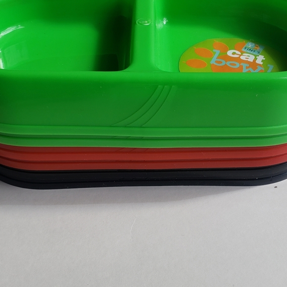 Three Pretty Double-Sided Cat Bowls. - Picture 9 of 11